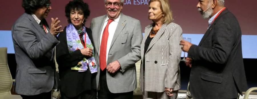 Luisa en el XVI Congreso de la Asale